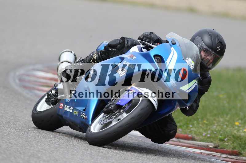 /Archiv-2023/06 10.04.2023 Moto Club Anneau du Rhin/Blanc-Novice/9